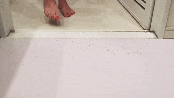 Halloween Color Changing Bloody Bath Mat