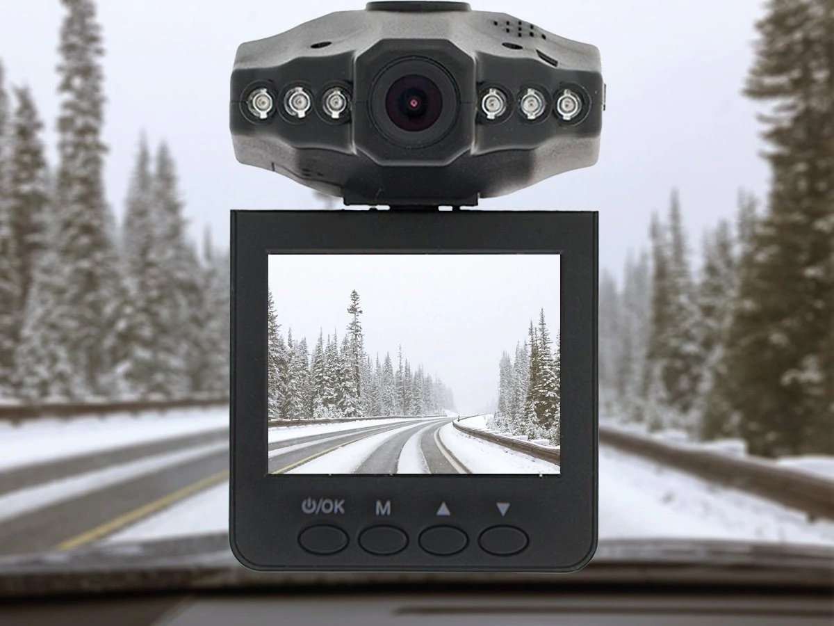 Buy One And Get One FREE: DashCam HD PRO