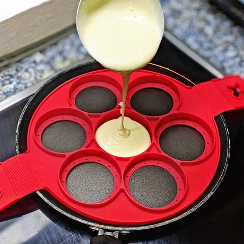 Reusable Silicone Omelette Mold